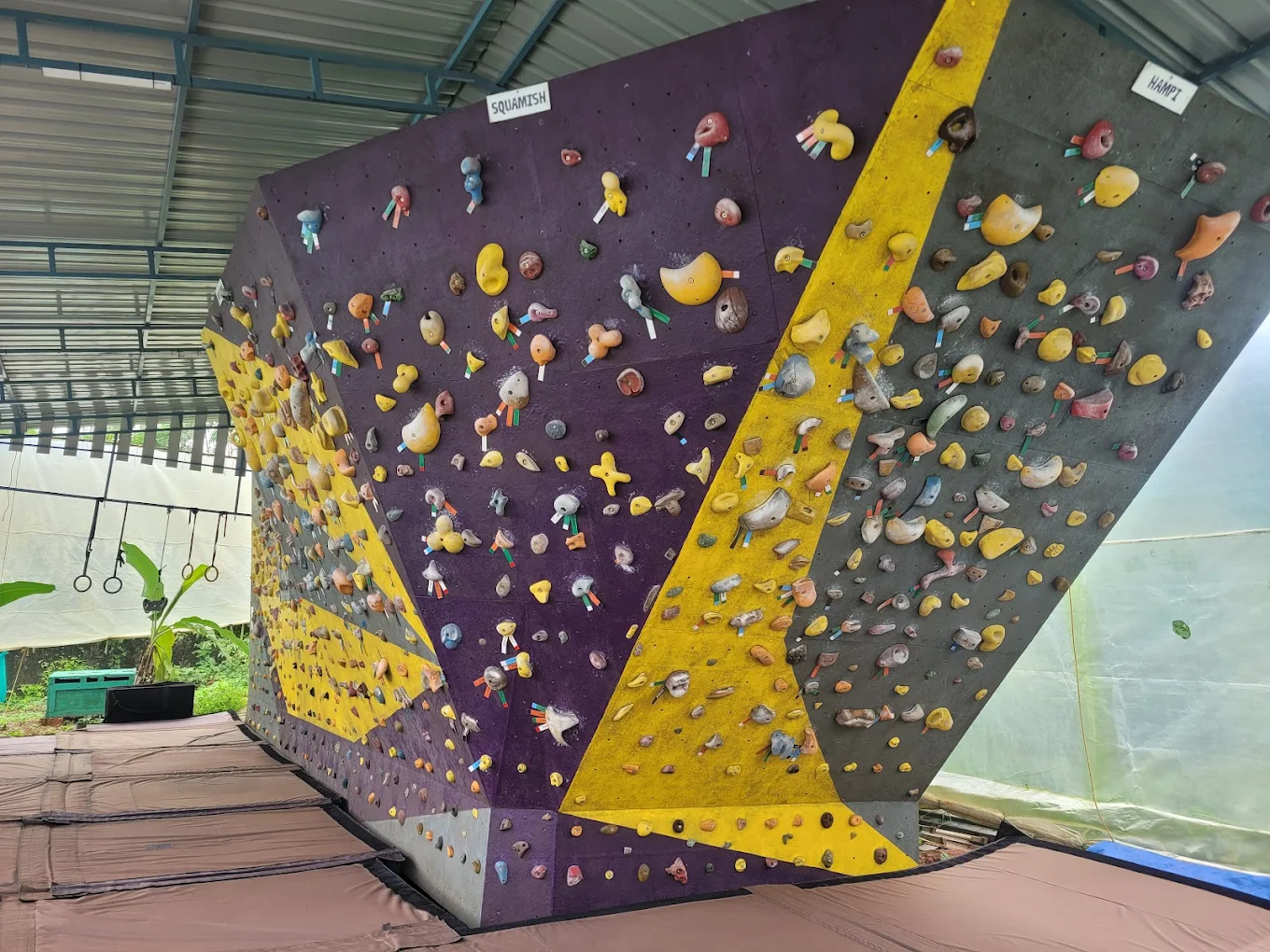 SOLSTICE CLIMBING WALL